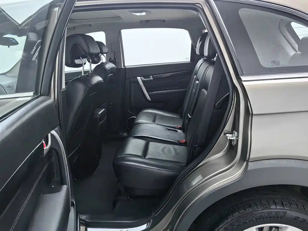 Chevrolet Captiva — миниатюра 15