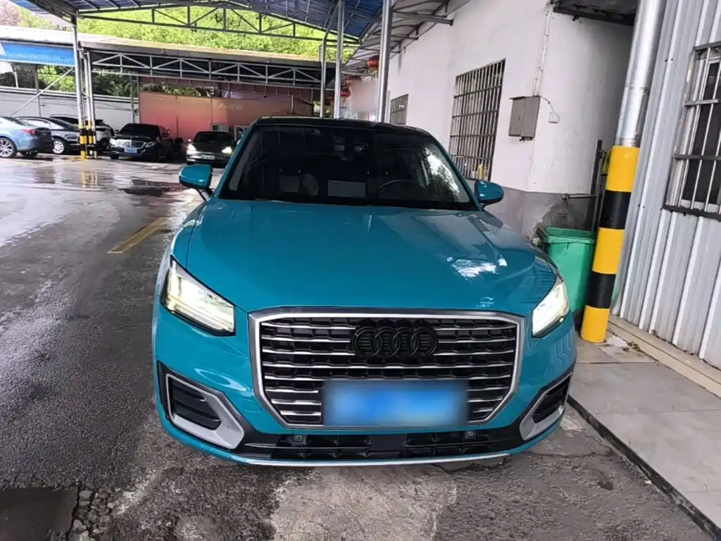 Audi Q2L — миниатюра 3