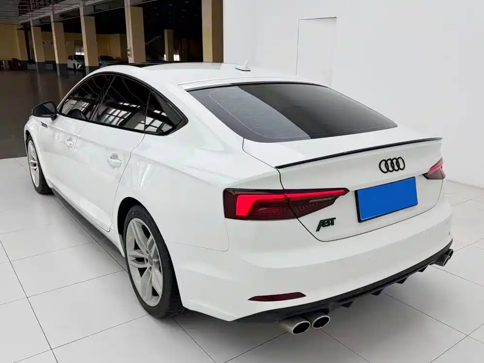 Audi A5 (Import) — миниатюра 7