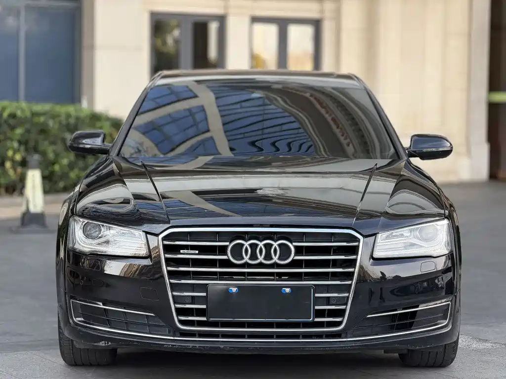 Audi A8 — миниатюра 2