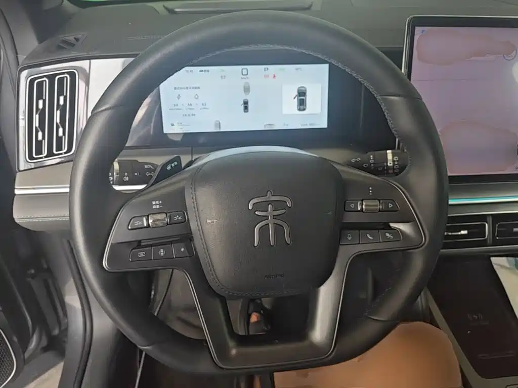 BYD L DM-i — миниатюра 11
