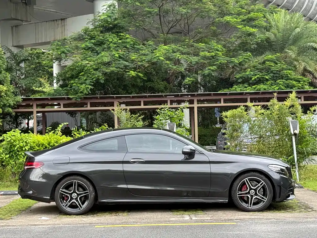 Mercedes-Benz C-Class (Import) — миниатюра 6