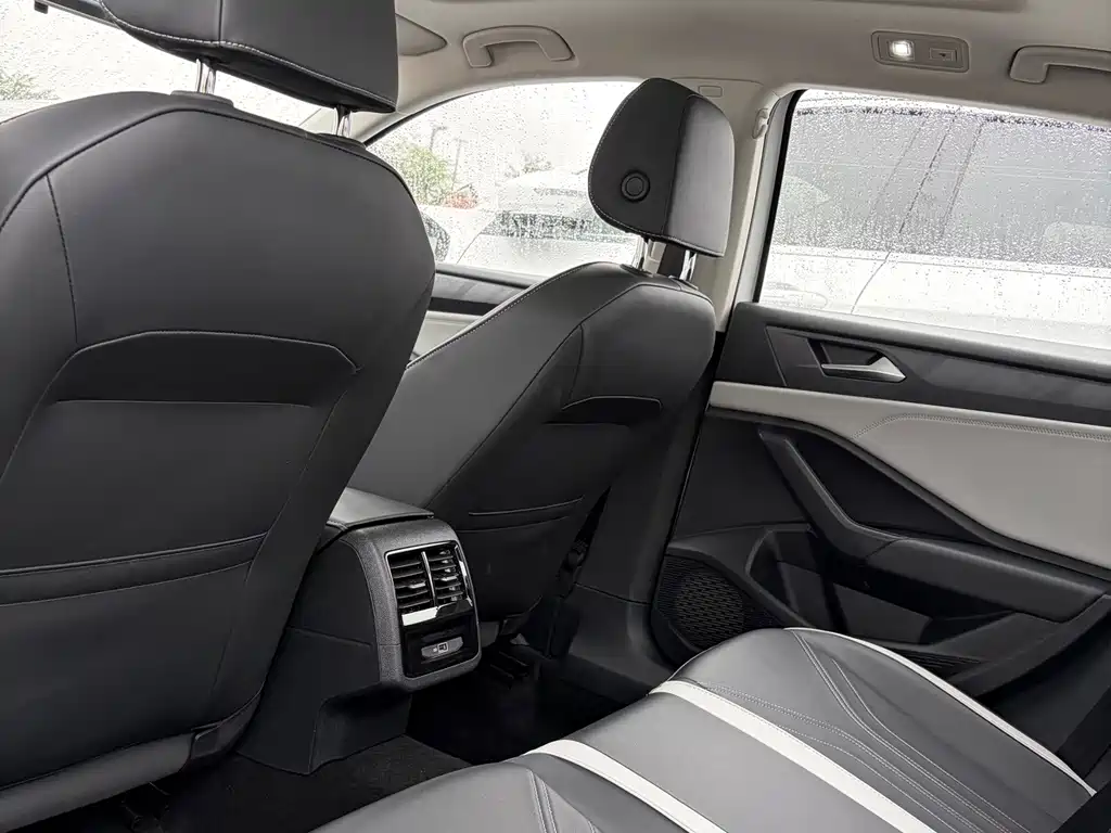 Jetta VA7 — миниатюра 15