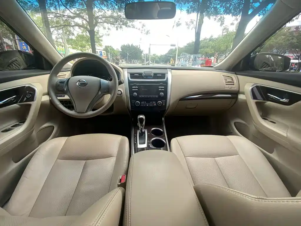 Nissan Teana — миниатюра 8