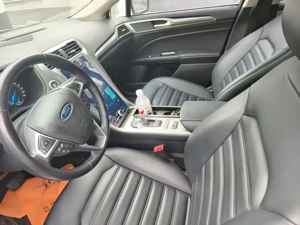 Ford Mondeo 2020 EcoBoost 180 Luxury