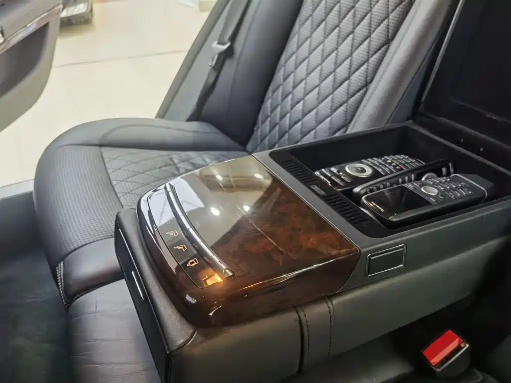 Mercedes-Benz S-Class A MG S AMG 2010 AMG S 65