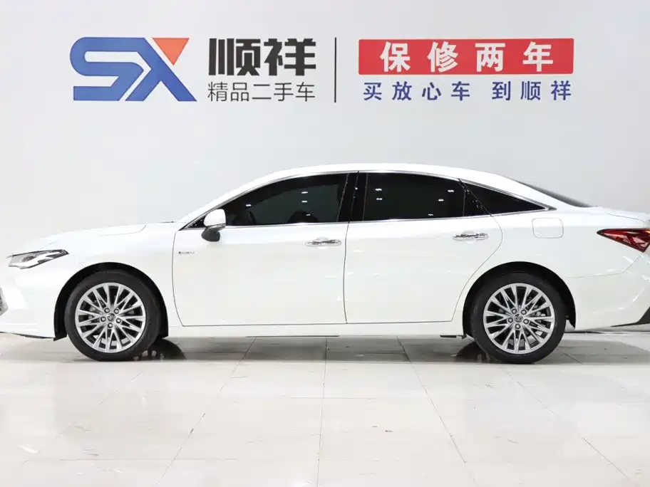 Toyota Avalon — миниатюра 6