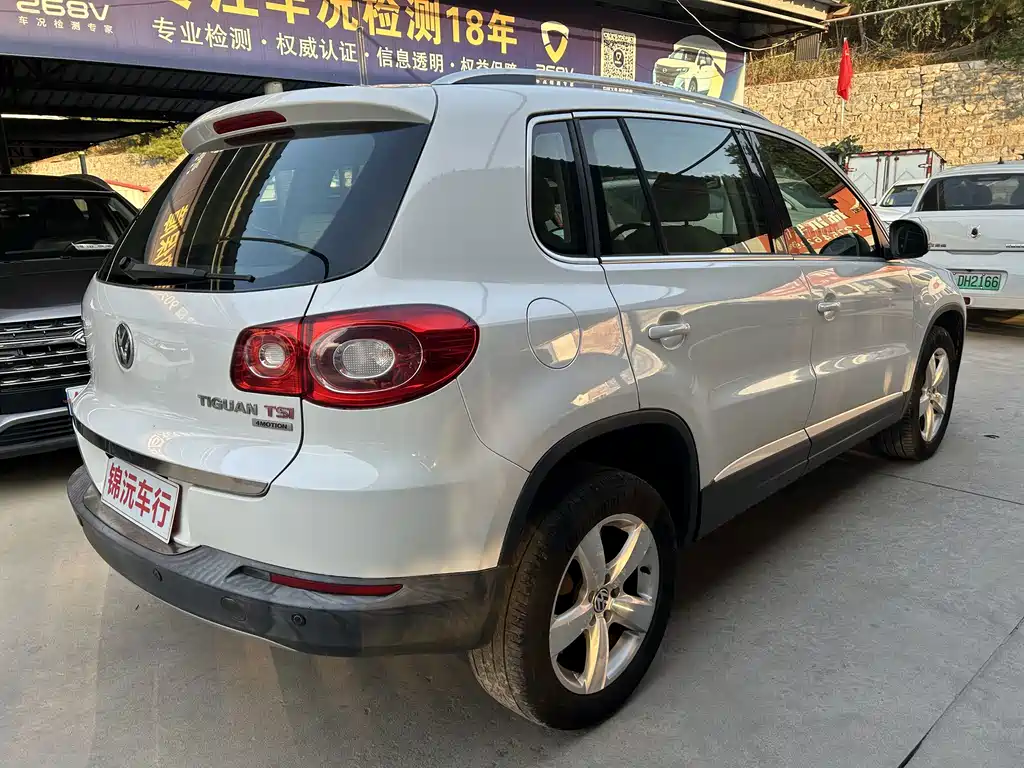 Volkswagen Tiguan — миниатюра 7