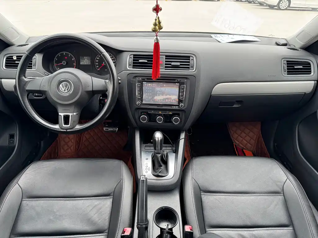 Volkswagen Sagitar — миниатюра 10