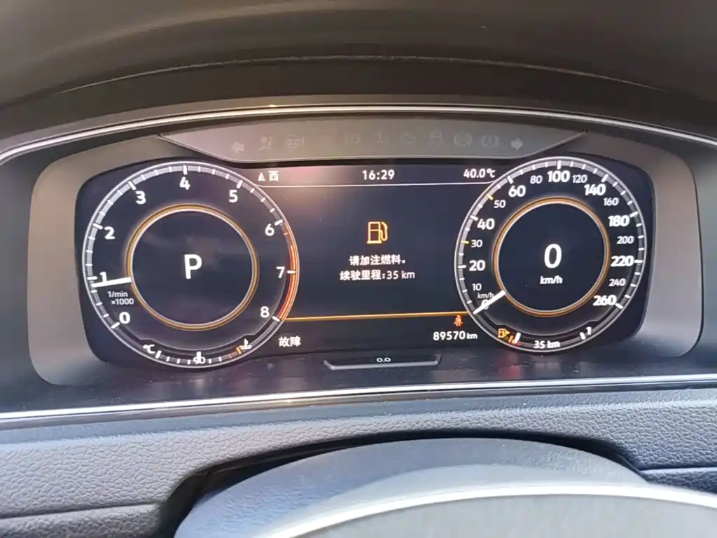 Volkswagen Golf — миниатюра 12