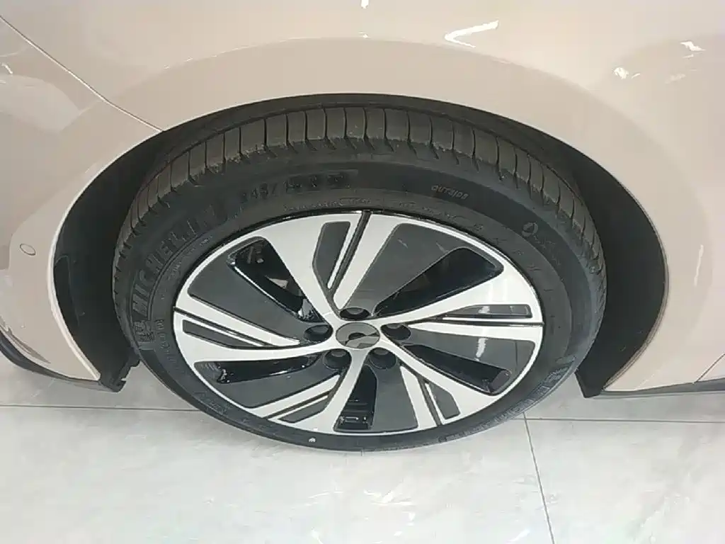 NIO ET5 — миниатюра 23