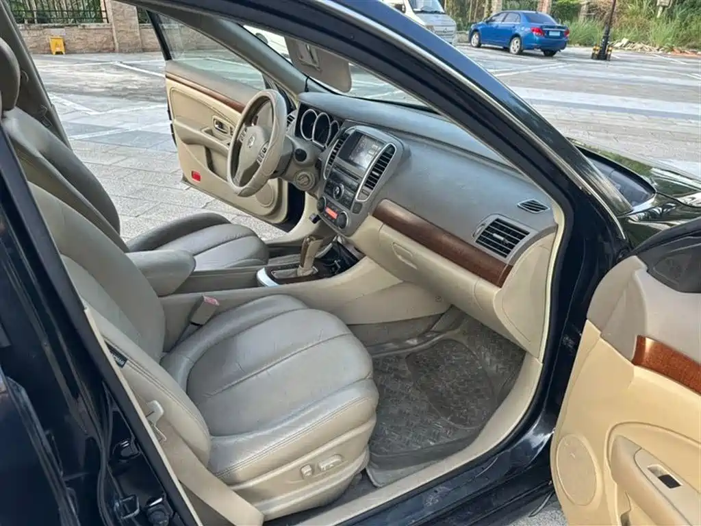 Nissan Sylphy 2009 2.0XL CVT Luxury