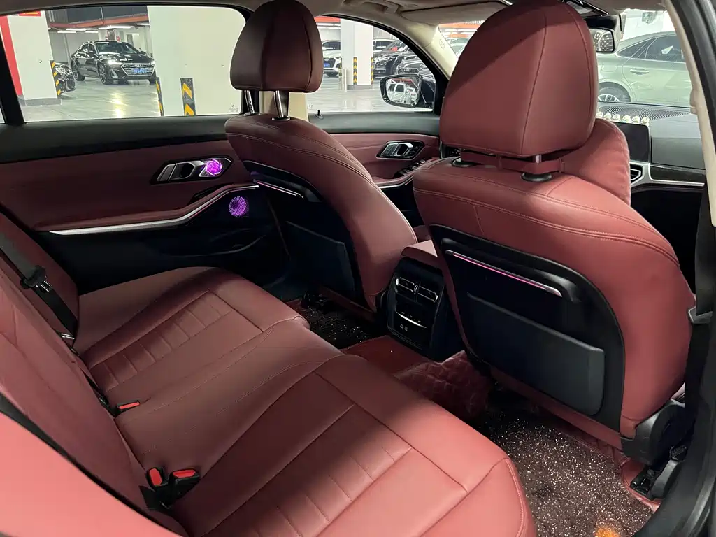 BMW 3 Series — миниатюра 8