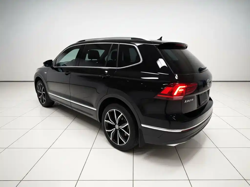 Volkswagen Tiguan L — миниатюра 4