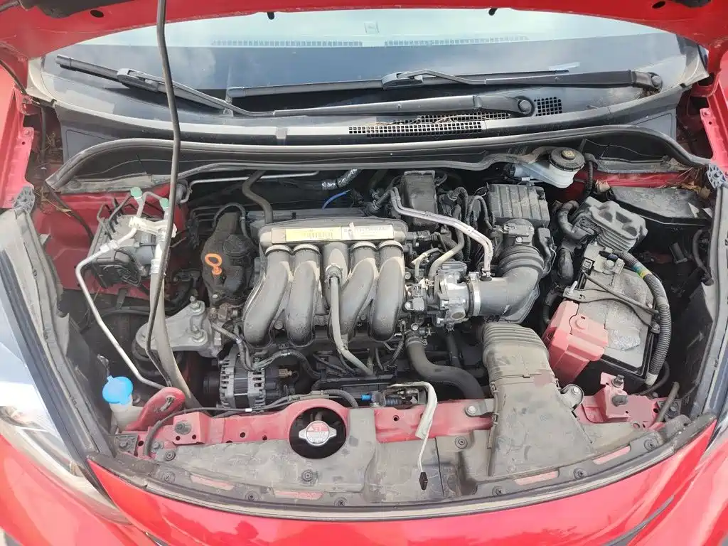 Honda Fit — миниатюра 11