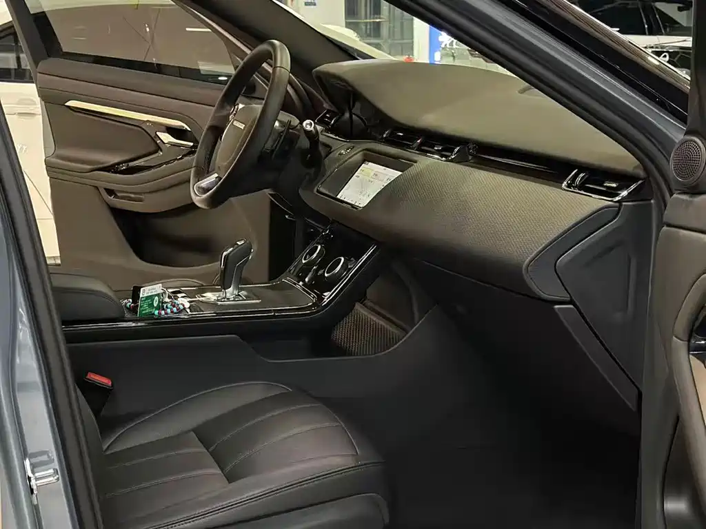 Land Rover Evoque — миниатюра 10