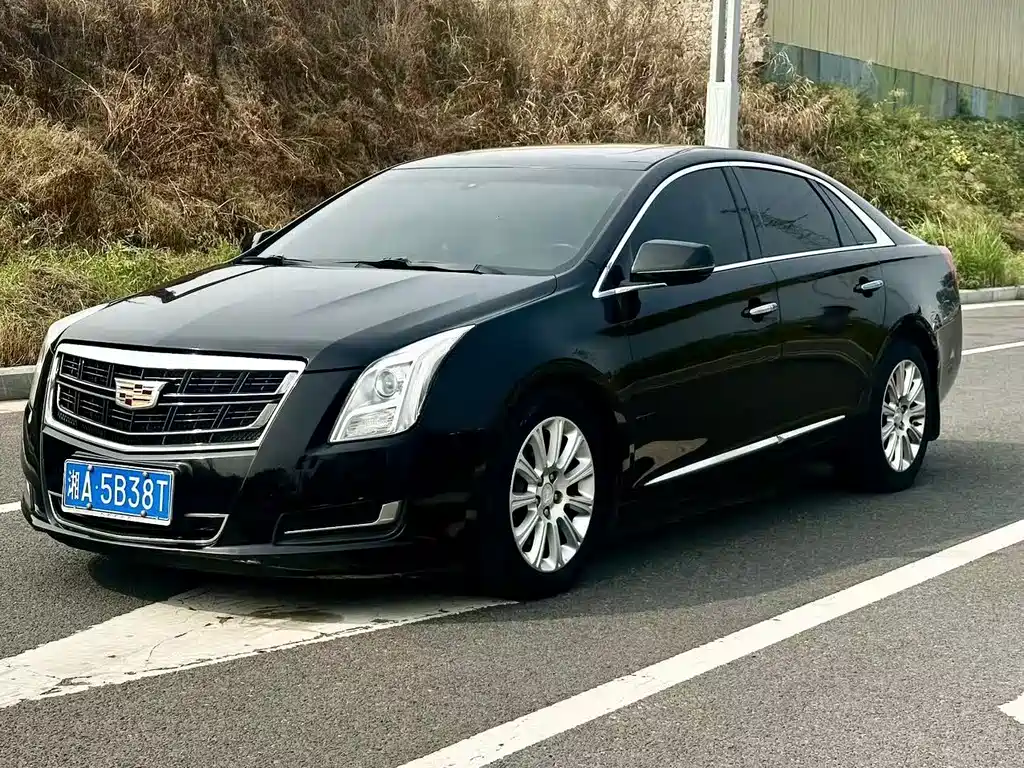 Cadillac XTS — миниатюра 3