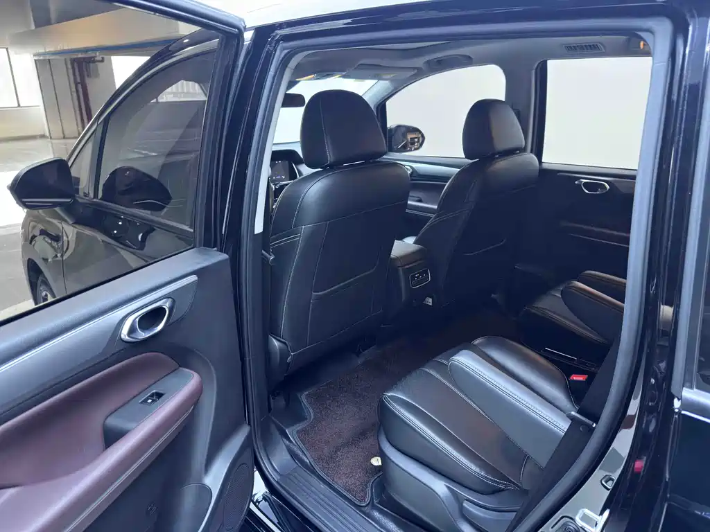 GAC Motor Trumpchi M6 — миниатюра 15