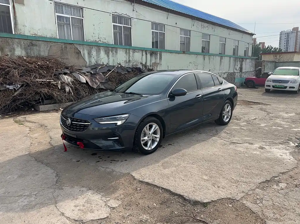 Buick Regal 2021