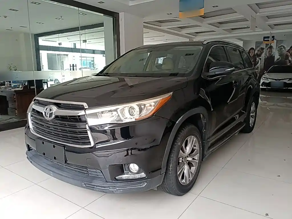 Toyota Highlander — миниатюра 2