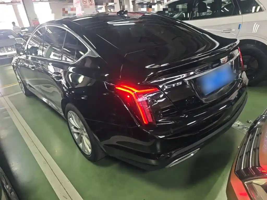 Cadillac CT5 — миниатюра 5