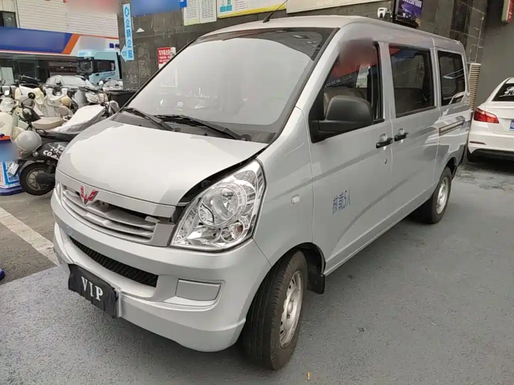 Wuling Rongguang S — миниатюра 2