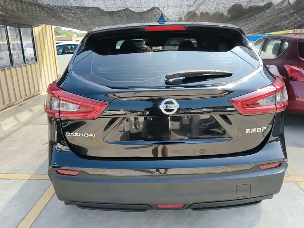 Nissan Qashqai — миниатюра 6