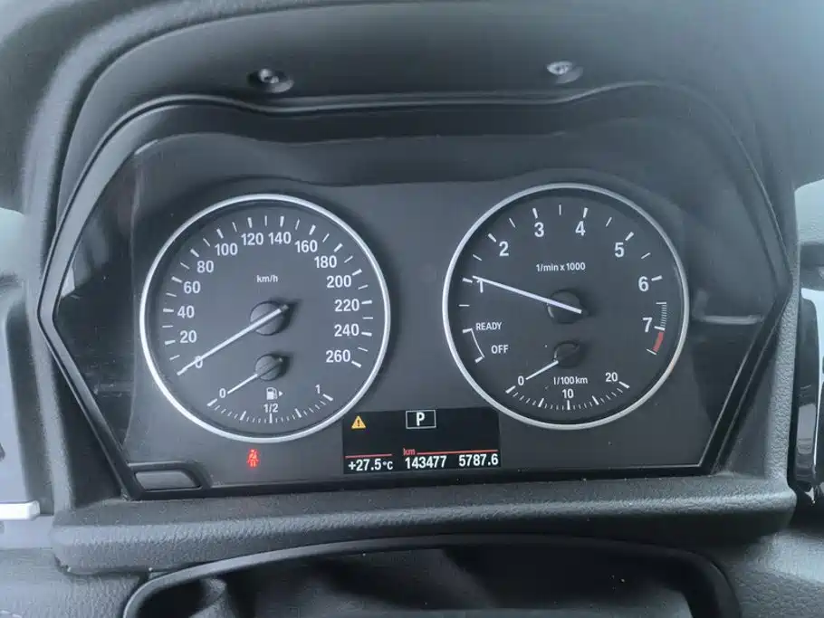 BMW 2 Series Active Tourer — миниатюра 14