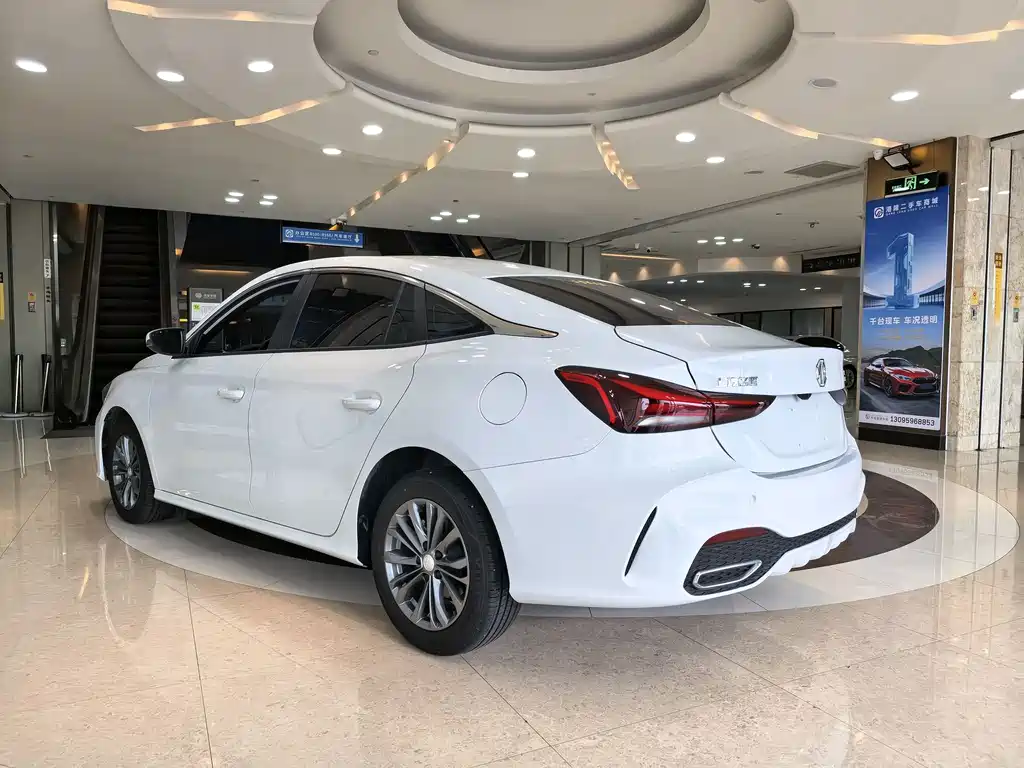 MG MG5 — миниатюра 17