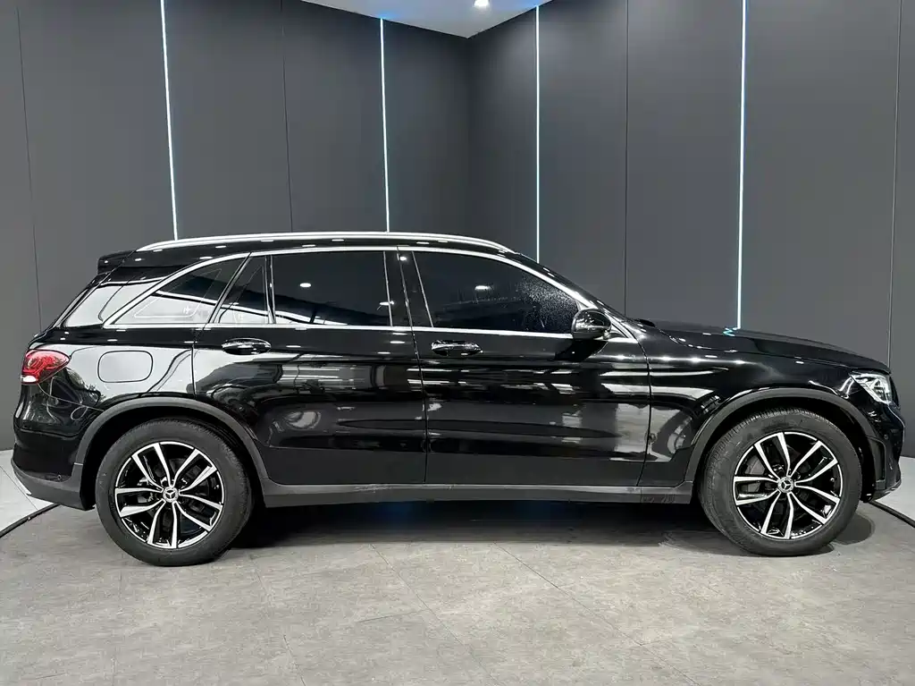 Mercedes-Benz GLC - фото 5