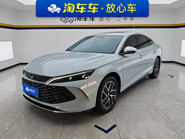 BYD 秦L