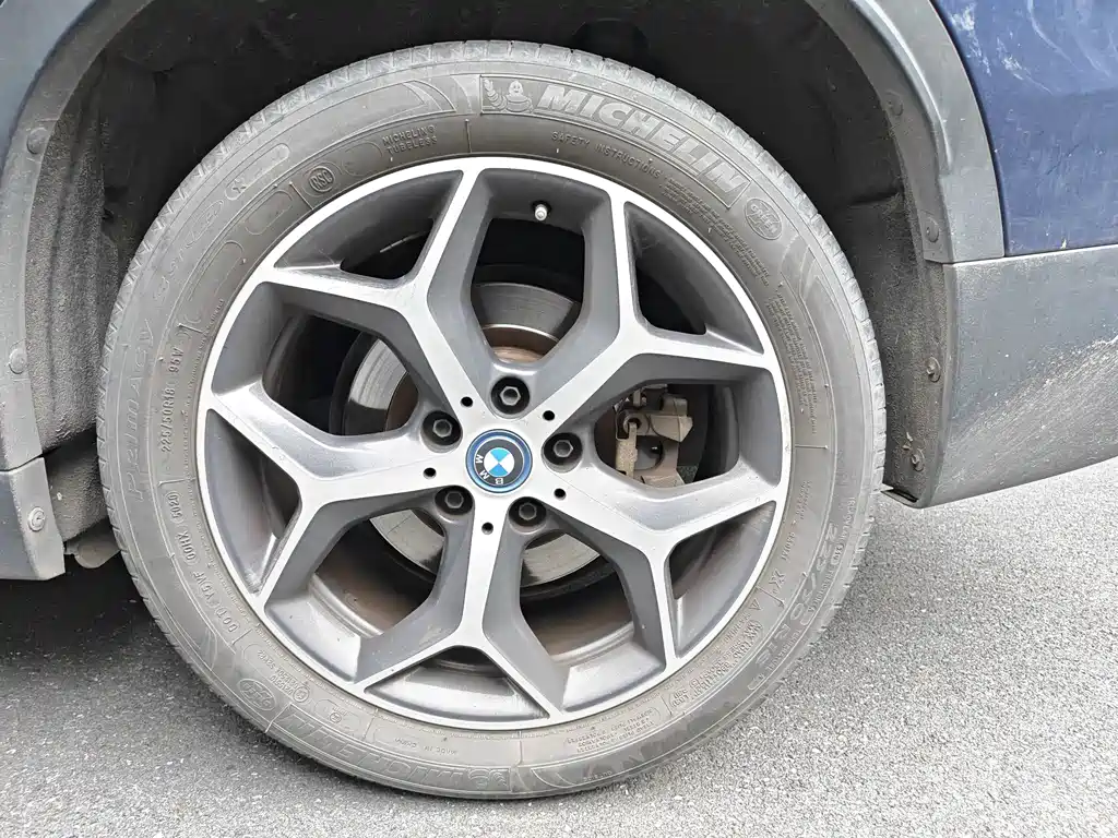 BMW X1 2019 xDrive25Le Luxury