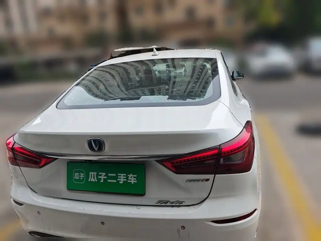 Changan Eado — миниатюра 3