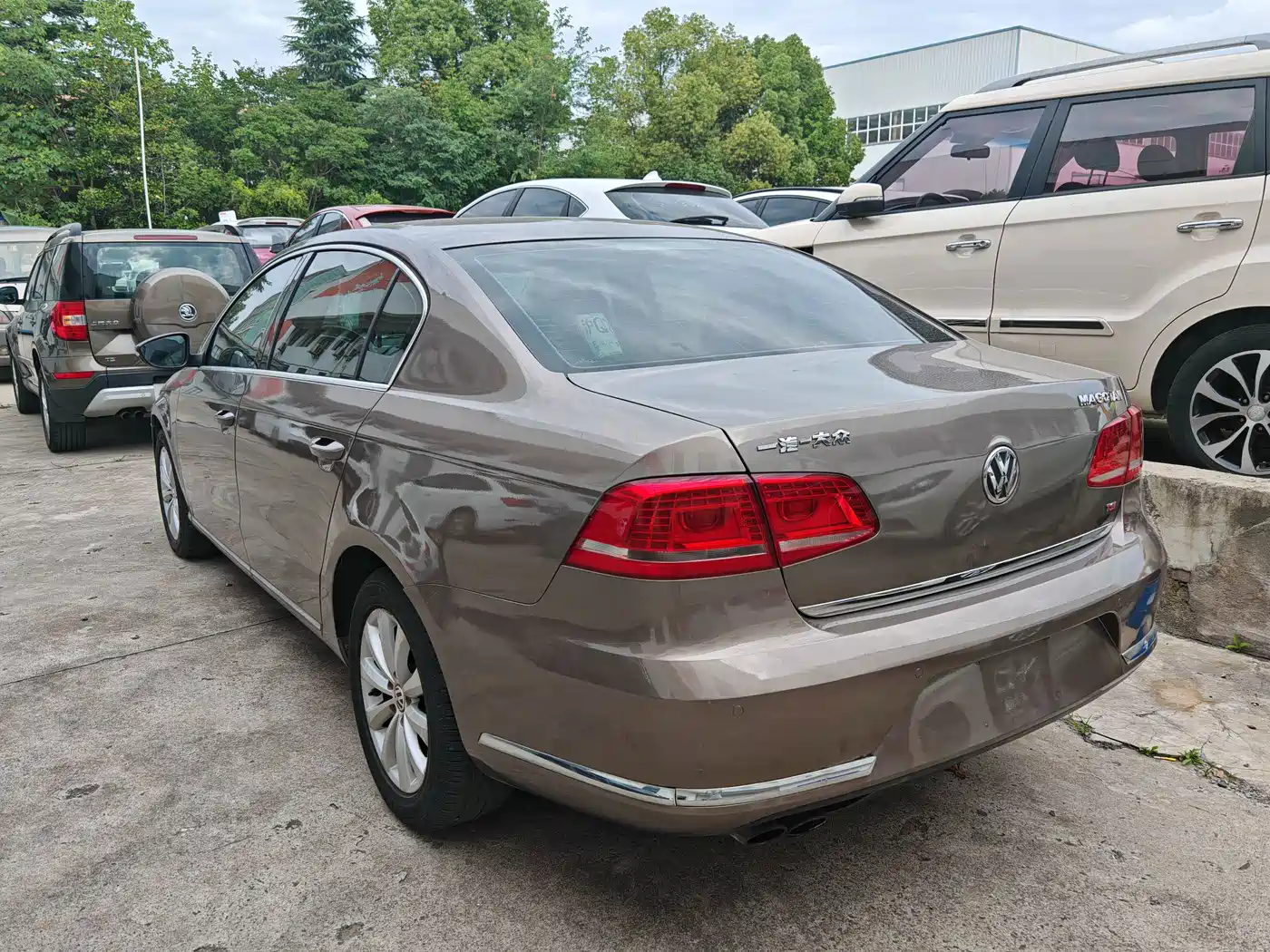 Volkswagen Magotan