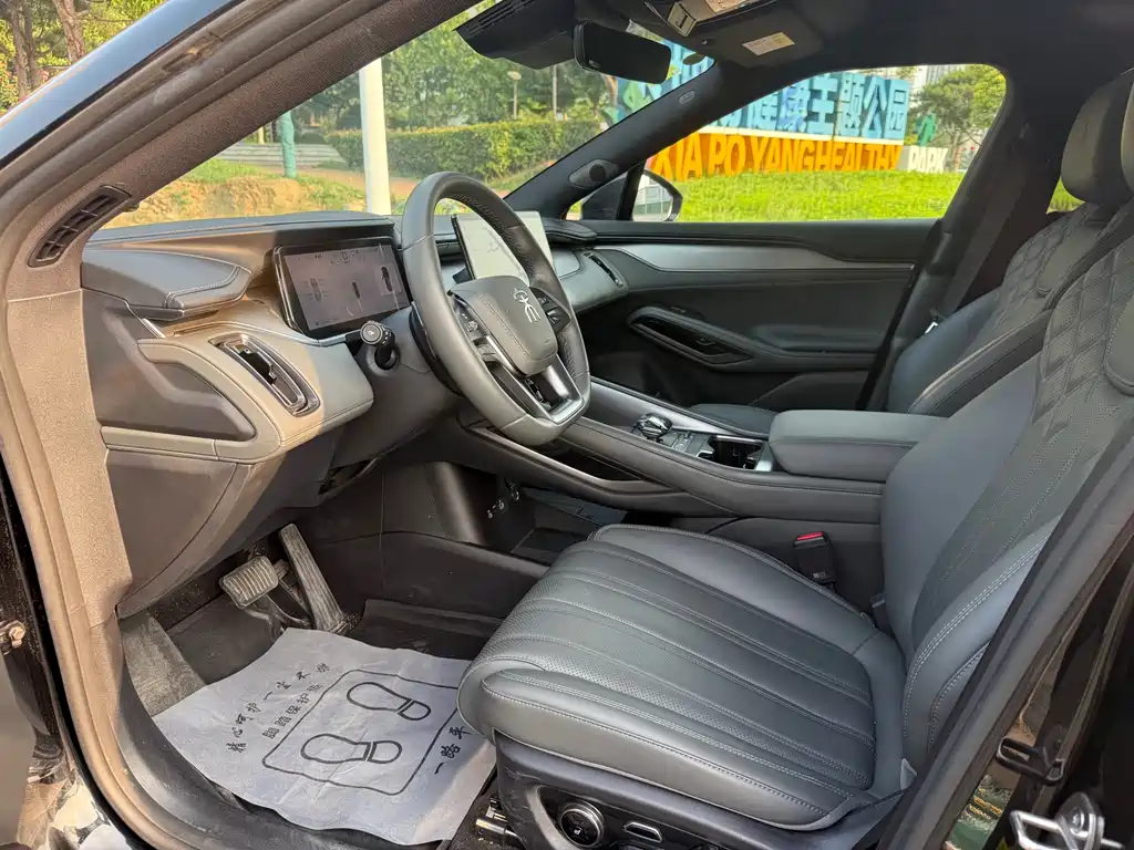 BYD Song L EV L EV 2025 Smart Drive 662km