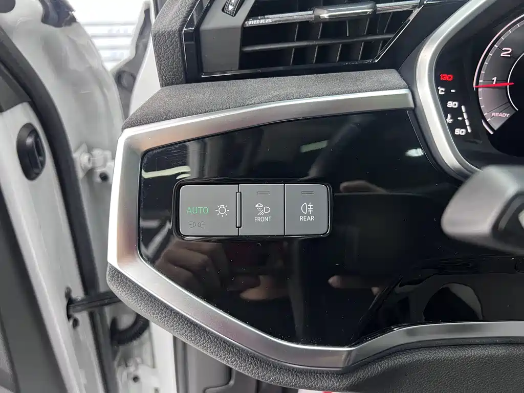 Audi Q3 — миниатюра 13