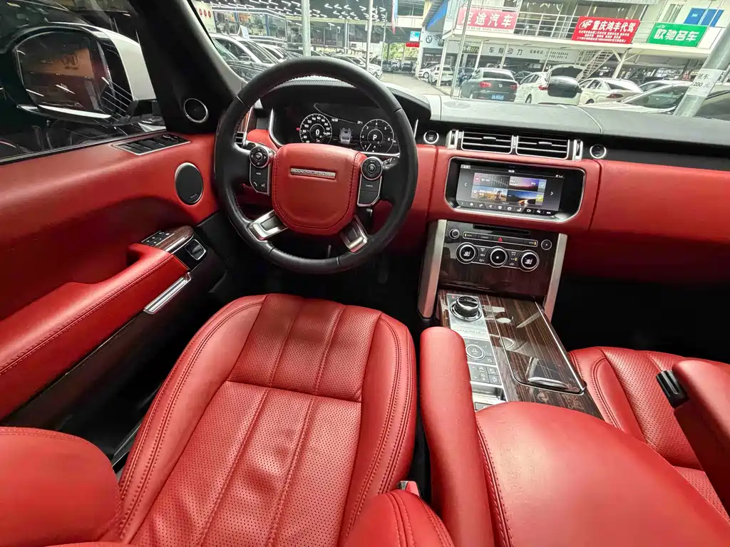 Land Rover Range Rover — миниатюра 27