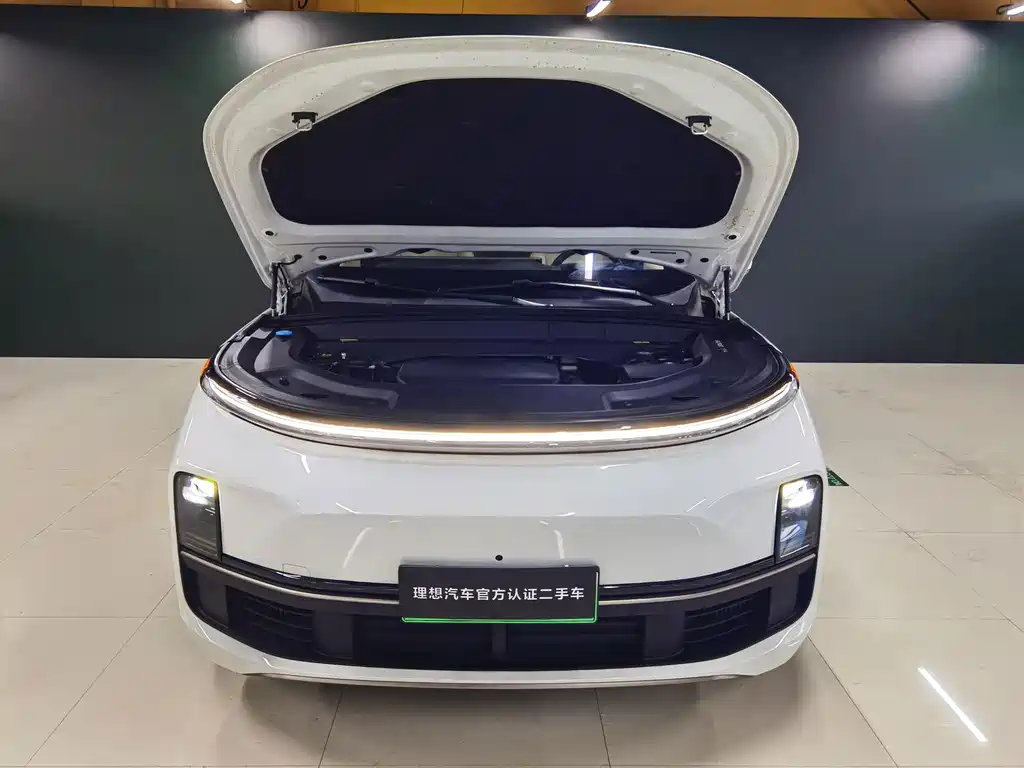 Li Auto Li L9 — миниатюра 3