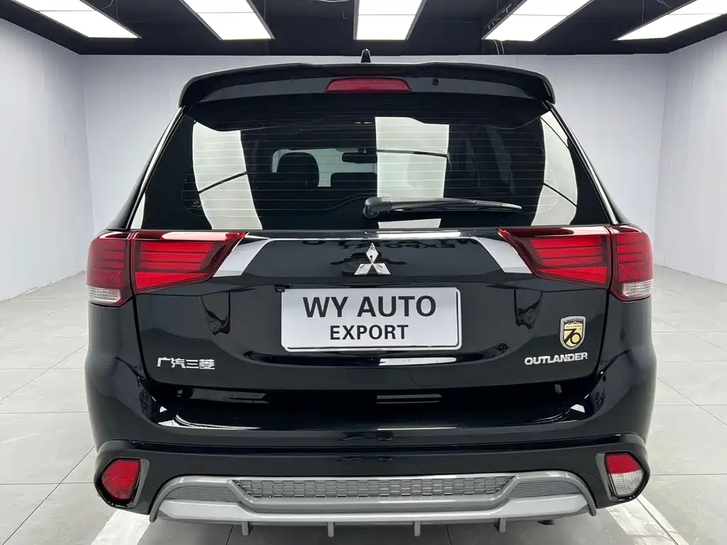 Mitsubishi Outlander — миниатюра 5