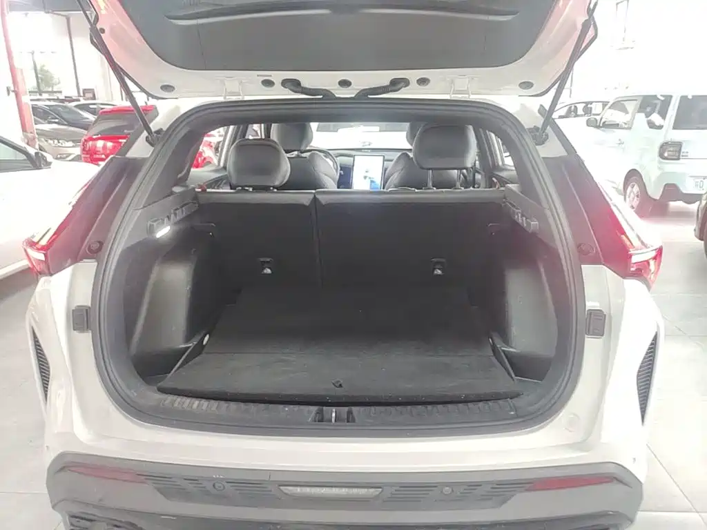 Geely Boyue — миниатюра 19