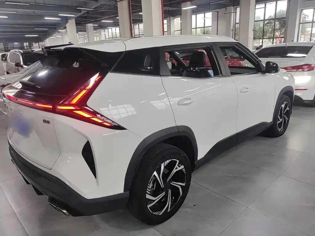 Geely Boyue — миниатюра 7