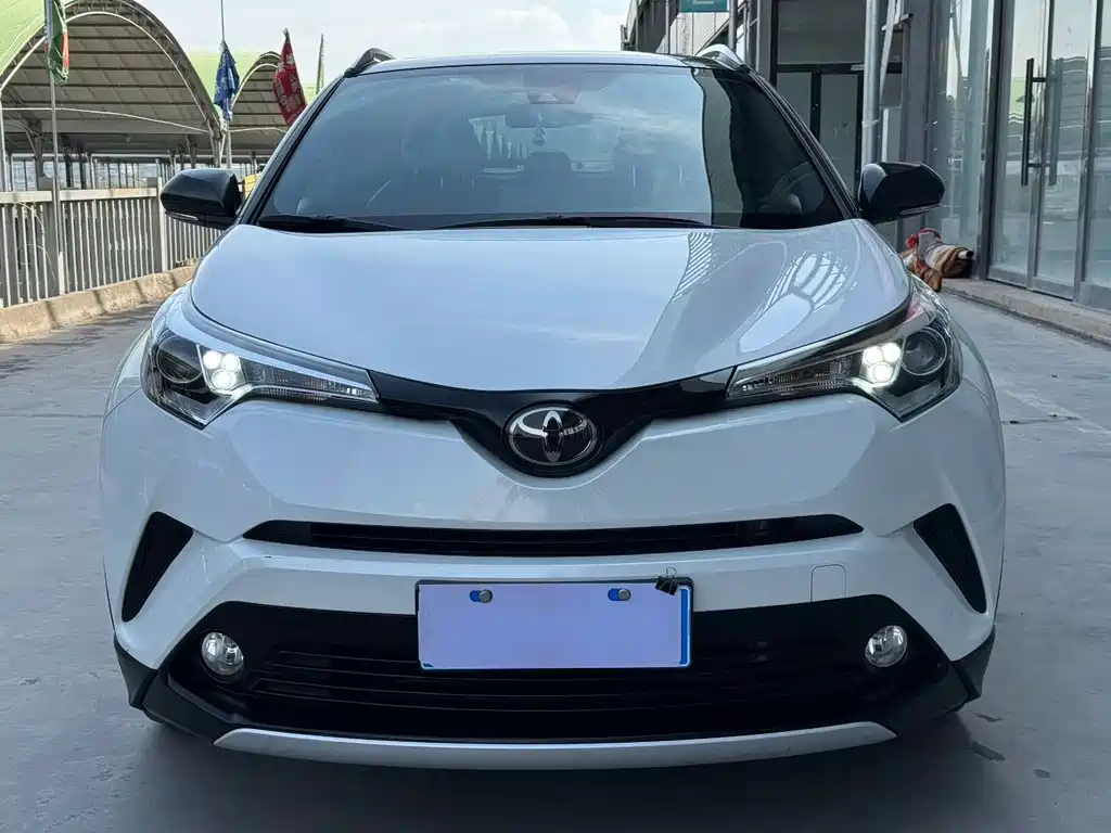 Toyota IZOA — миниатюра 2