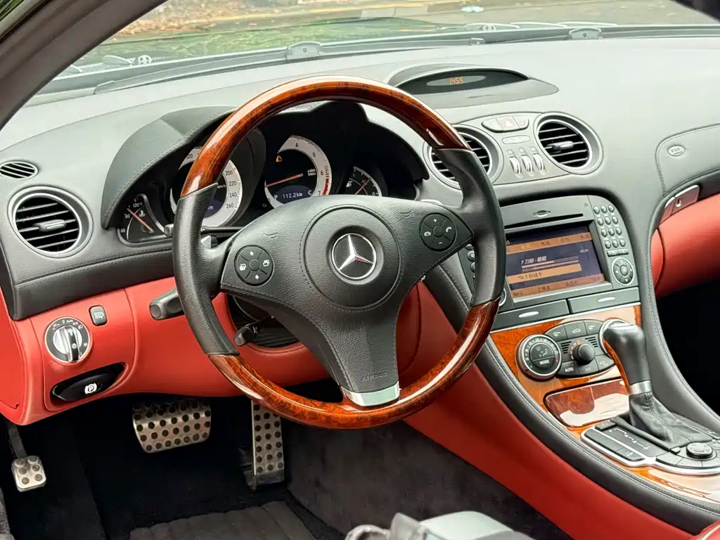 Mercedes-Benz SL-Class — миниатюра 7