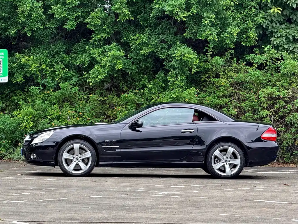 Mercedes-Benz SL-Class — миниатюра 18