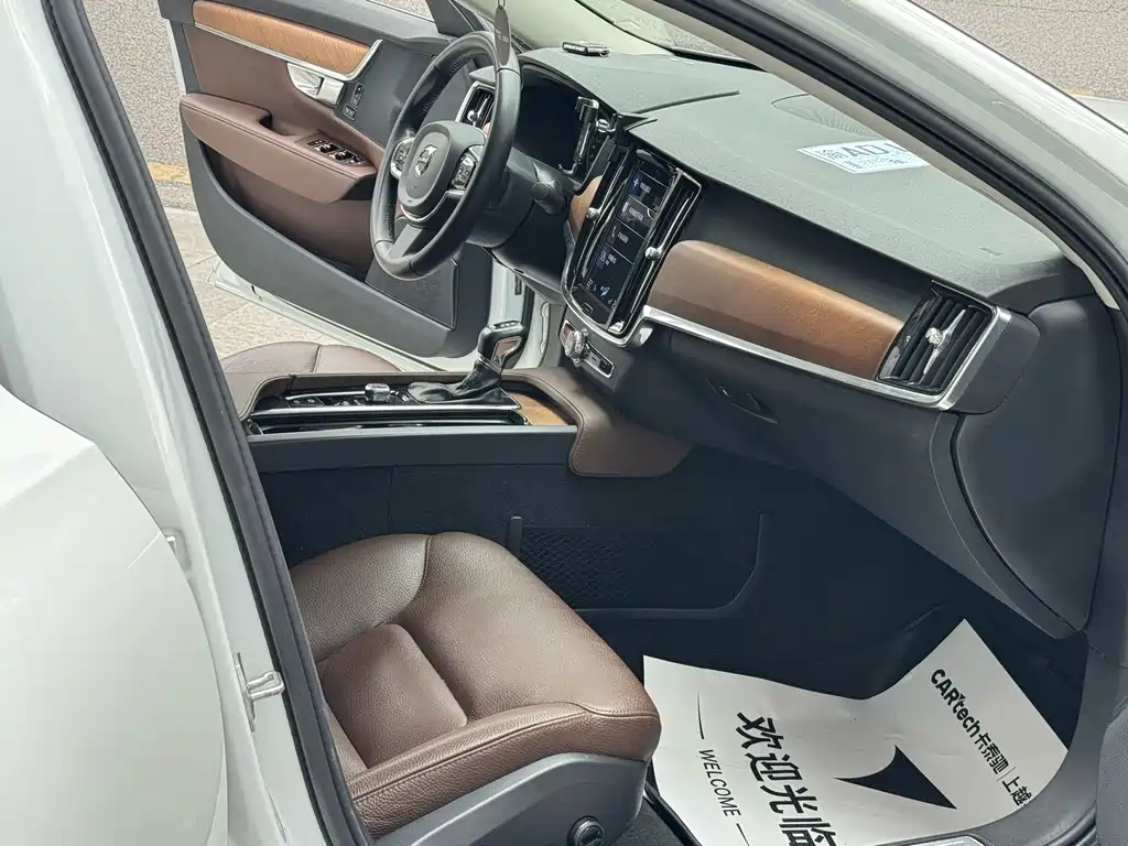 Volvo S90 T5 Smart Leisure Luxury Edition, фото 9
