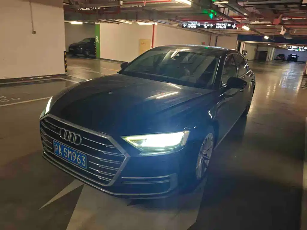 Audi A8