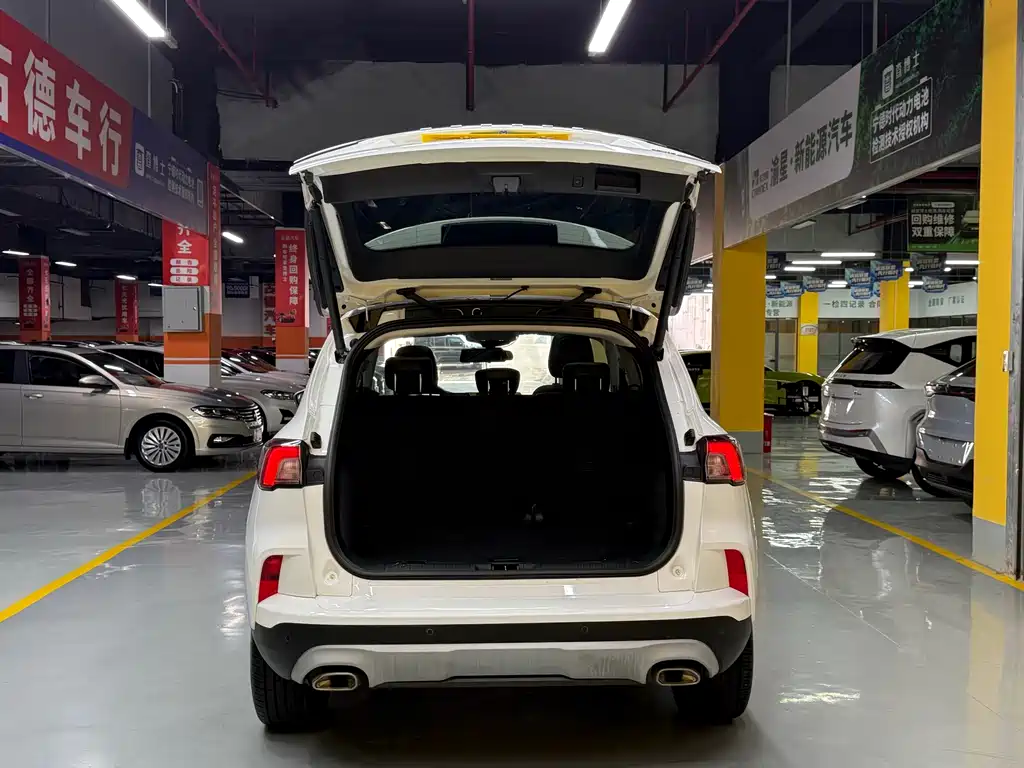 Ford Escape — миниатюра 22