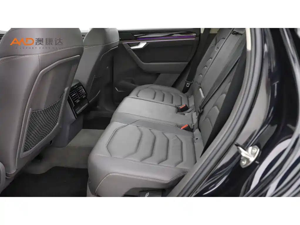 Volkswagen Touareg 2021 3.0TSI Sport