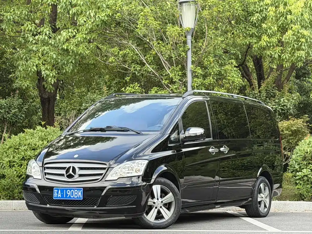 Mercedes-Benz Viano