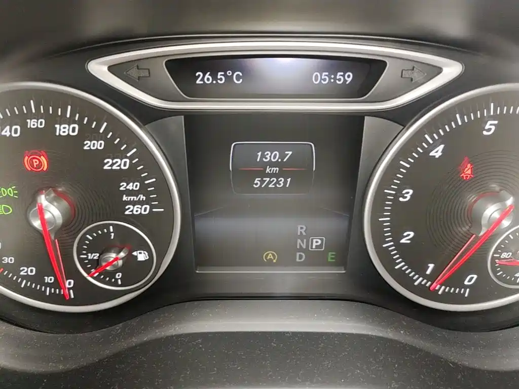 Mercedes-Benz B-Class — миниатюра 17